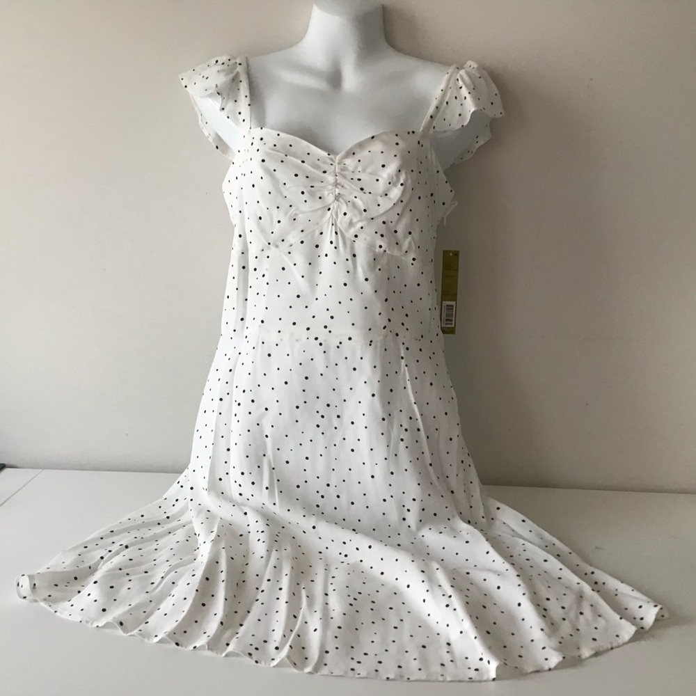 Dress 4 NWT $149 White Black Dots Halter Gianni Bini